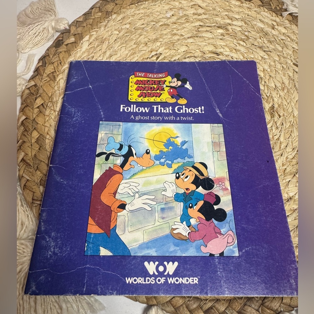 Vintage the talking Mickey Mouse show book 🛍